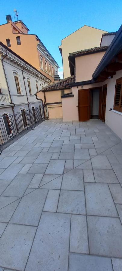 La Terrazza Del Quarto L'Aquila Luaran gambar